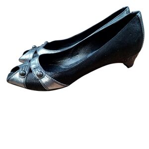 Fendi Silver & Black Leather Kitten Heel Peep Toe Shoes Size 38 US Size 7.5